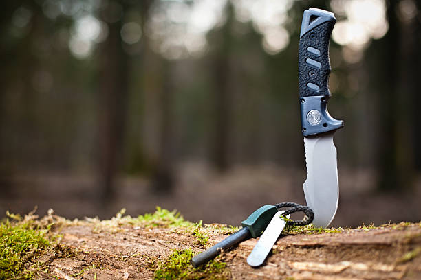 Picking A Hunting Knife